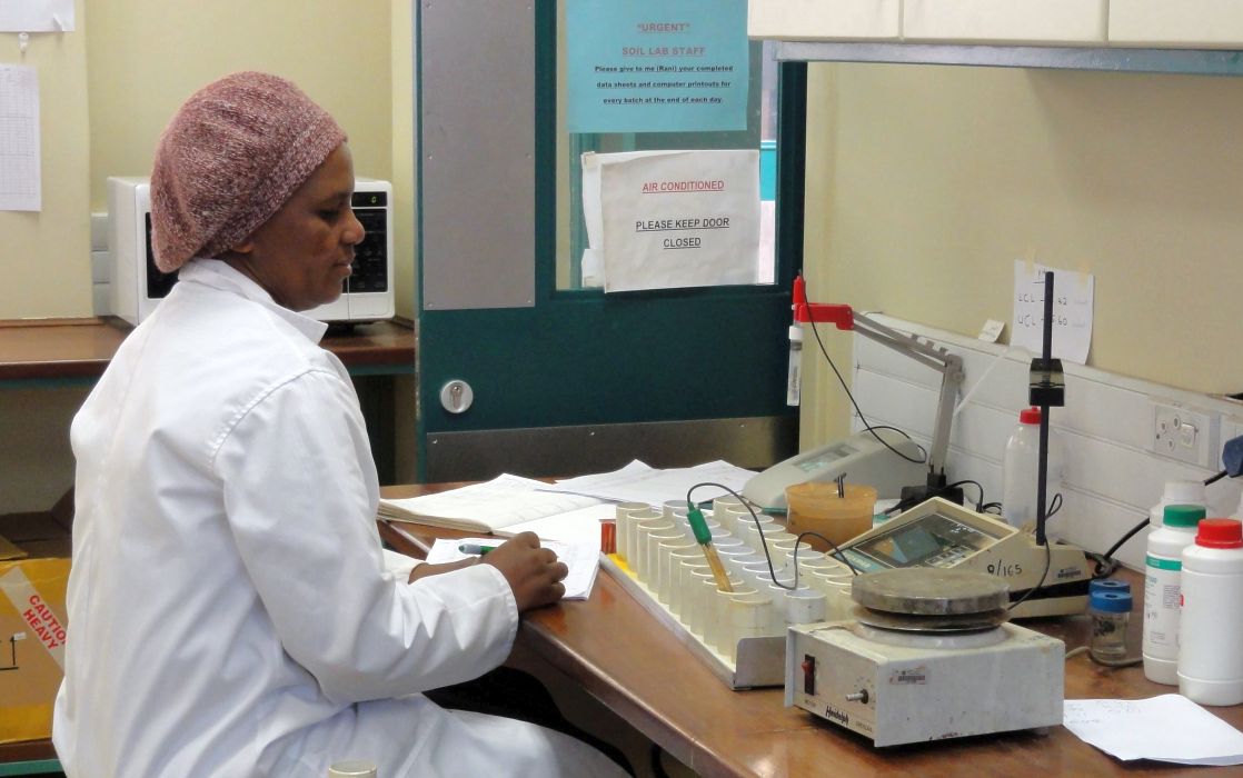 laboratory soil analysis