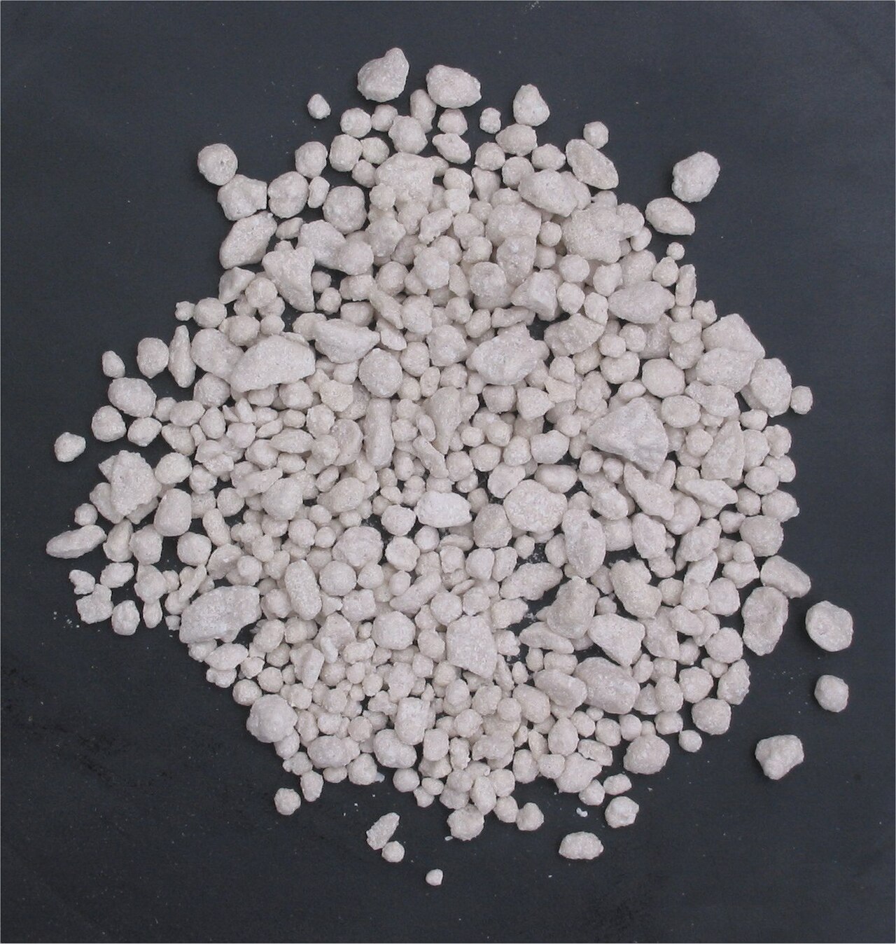 granuli di fertilizzante granulare
