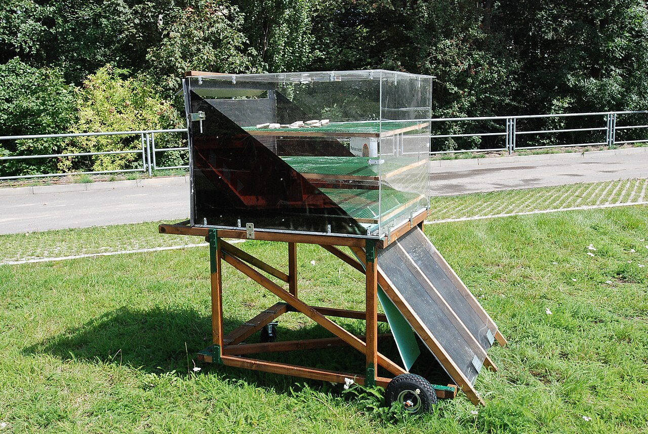 Essiccatoio solare per nocciole